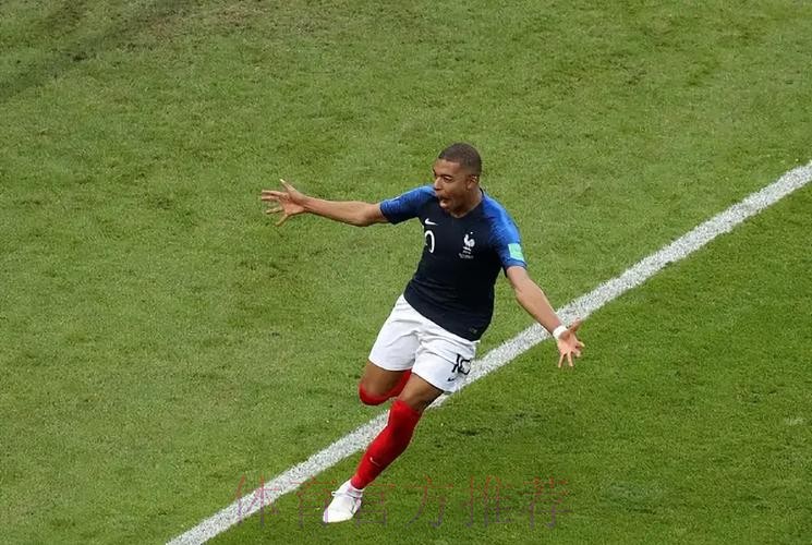 斯内德：姆巴佩100%会赢得2026金球奖